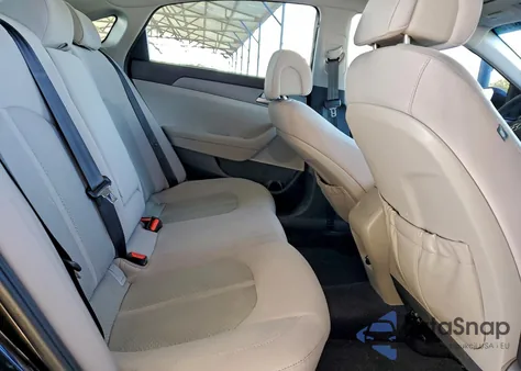 2017 Hyundai Sonata Se z USA, uszkodzony, nr VIN 5NPE24AFXHH537127